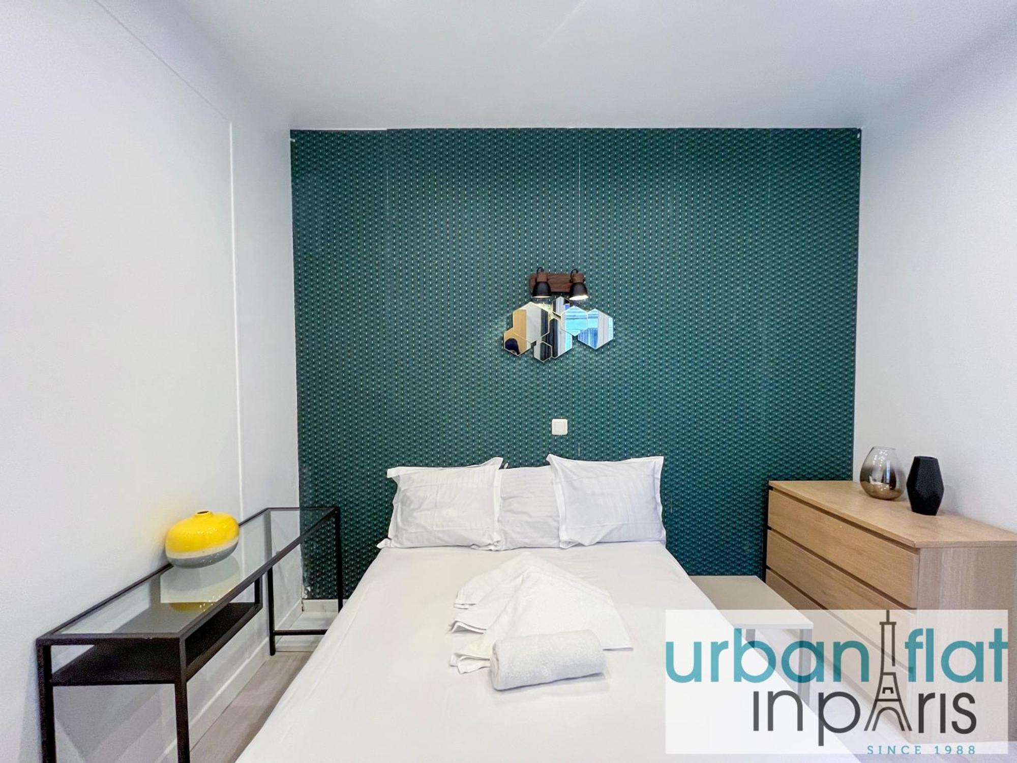 Apartment Urban Flat 35 - 2 Bedroom Grands Boulevards *